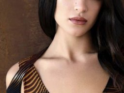 Luna Blaise